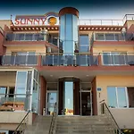 Sunny Отель