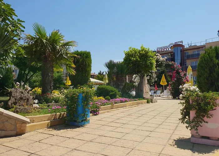 Sunny Hotel