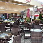 Sunny Szálloda
