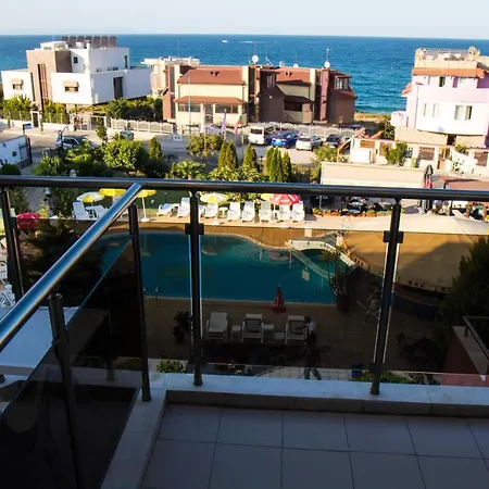 Hotel Sunny 4*