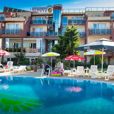 Sunny Hotel 4*